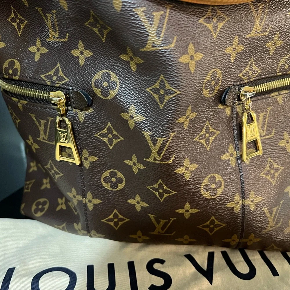 Louis Vuitton Melie Bag - Picture 4 of 8